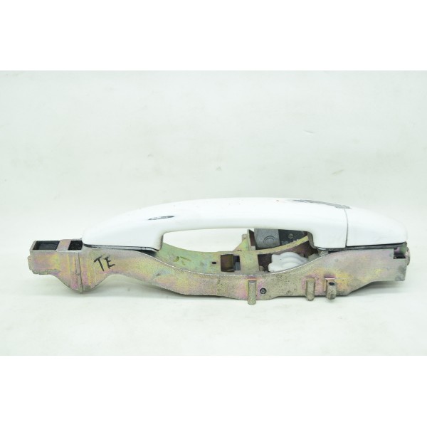 Maçaneta Externa Porta Traseira Esquerda Peugeot 2008 Descr.