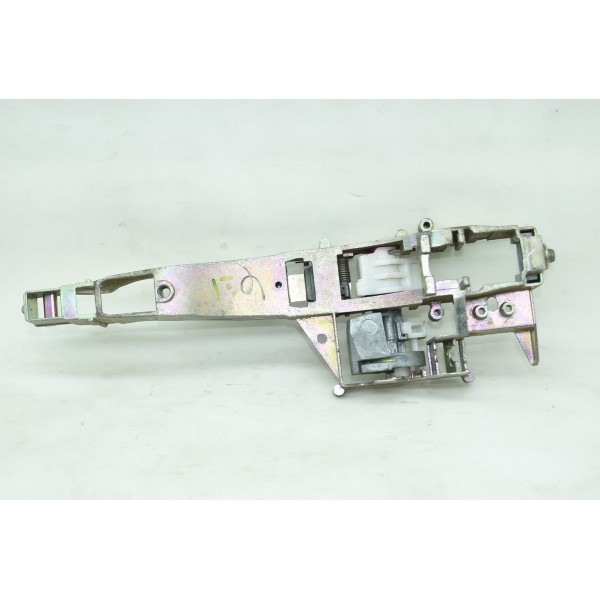 Suporte Maçaneta Externa Traseira Direita Peugeot 2008 1.6