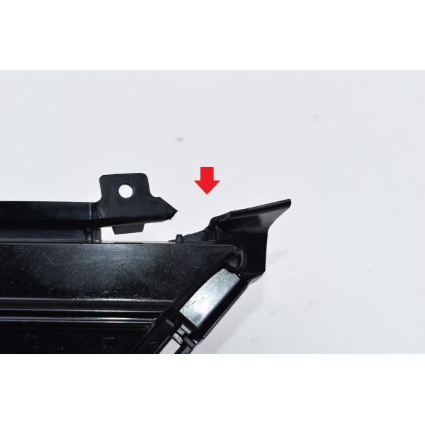 Grade Do Parachoque Dianteiro Fusion Titanium 2.0 -descrição Preto