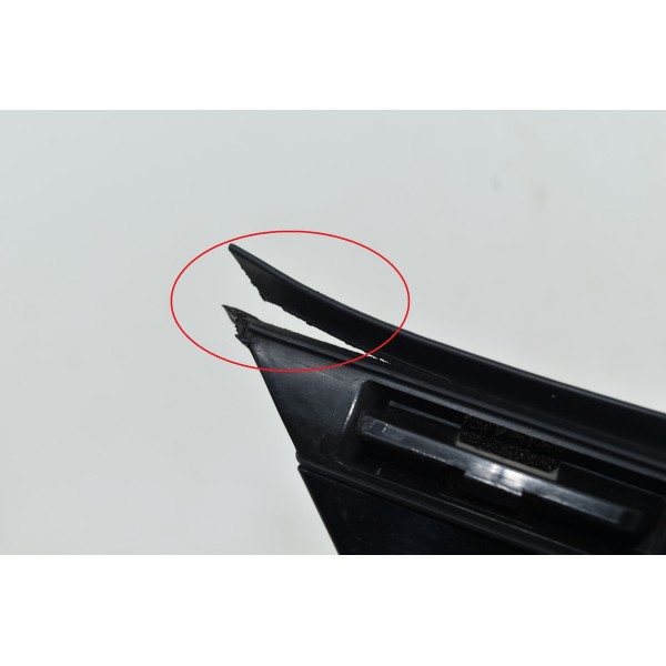 Moldura Superior Retrovisor L/ Direito Peugeot (descriçao) Preto