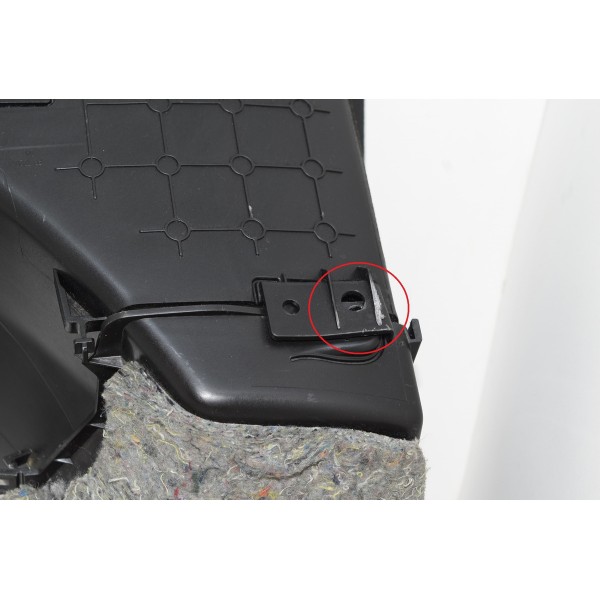 Acabamento Interno Do Porta Luvas Ds5 Thp 1.6 - Descrição