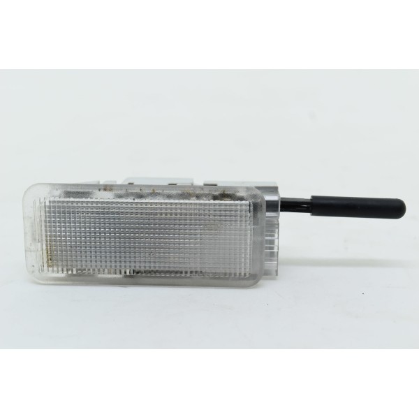 Luz De Cortesia Porta Treco Console Ds5 Thp 1.6 13/17