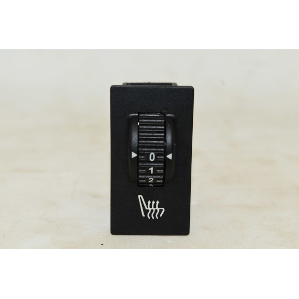 Botão Regulagem Aquecimento Banco Peugeot 3008 1.6 2012