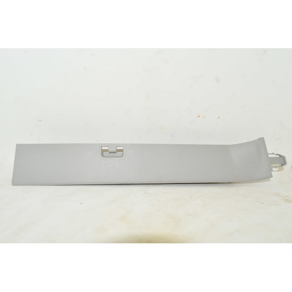 Acabamento Vidro Traseiro Direito Citroen C4 Picasso 2.0 13