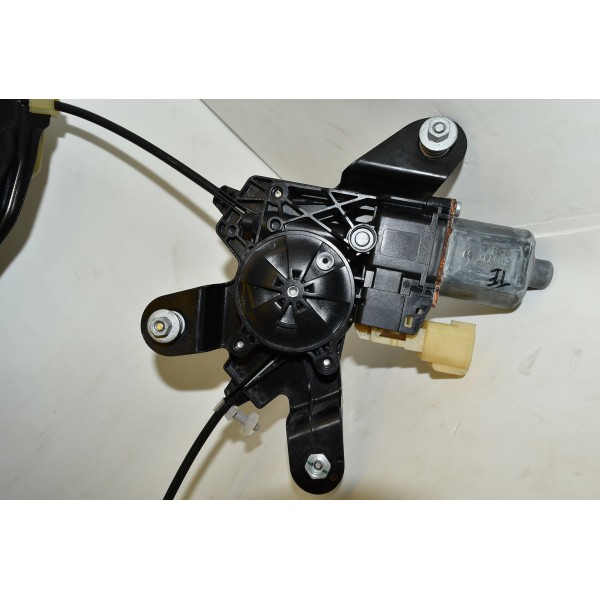 Maquina Vidro Traseira Esquerda Fusion Titanium 2.0 2016