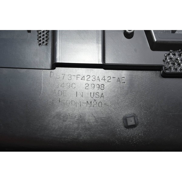 Aplique Tampa Traseira Fusion Titanium 2.0 2016 Preto