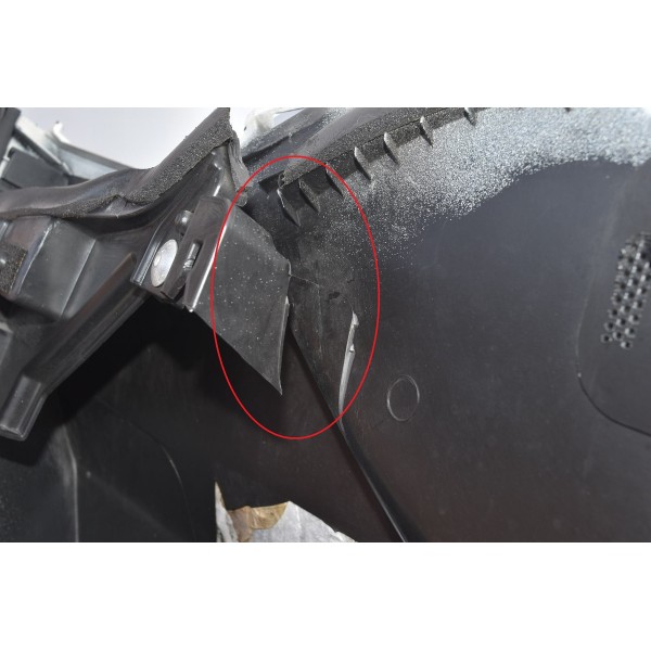 Aplique Tampa Traseira Fusion Titanium 2.0 2016 Preto