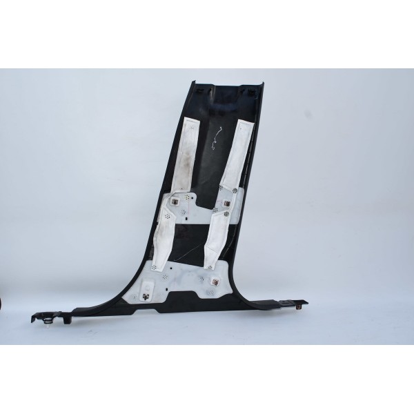 Coluna Central Inferior Esquerdo Fusion Titanium 2016