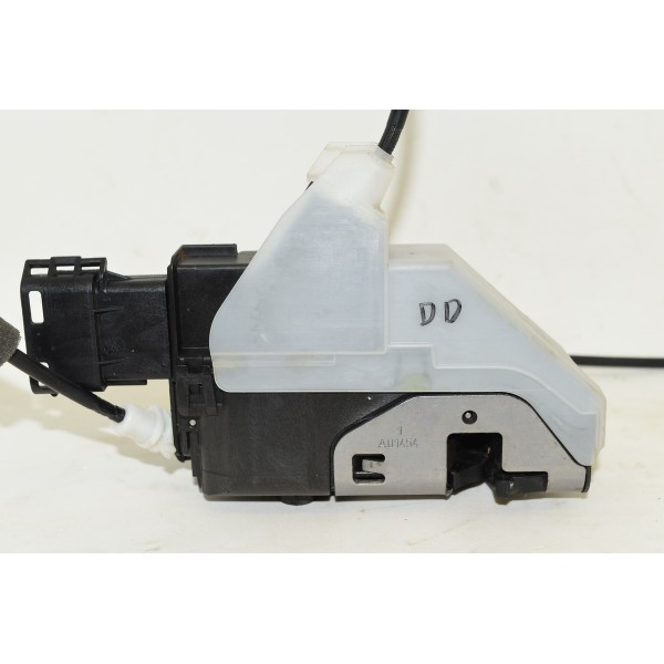 Trava Elétrica Dianteira Direita Peugeot 3008 1.6 Thp 12/17