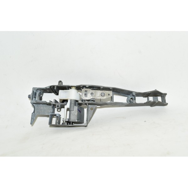 Suporte Maçaneta Externa Esquerda Peugeot 3008 12/17