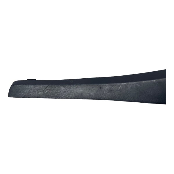 Acabamento Borracha Lateral Esquerda Grelha Capo Onix 1.0 22