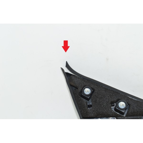 Moldura Superior Retrovisor Lado Esquerdo Peugeot 3008 12/17