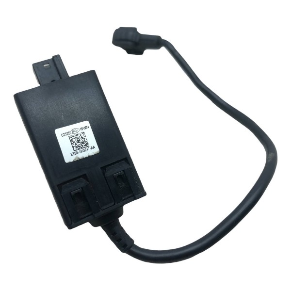 Entrada Usb Superior Painel Ford Ka 1.0 Hatch 2017 Preto