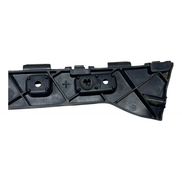 Guia Parachoque Traseiro Esquerdo Ford Ka 1.5 Sedan 2015