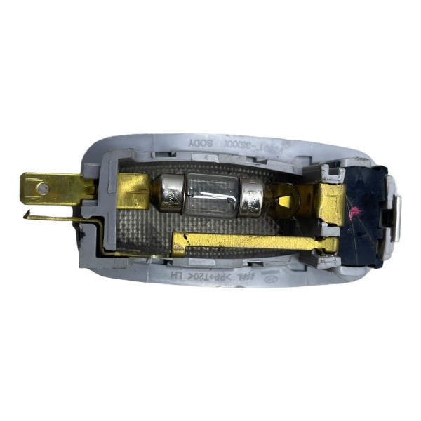 Luz Cortesia Quebra Sol Esquerda Hyundai Elantra Gls 2.0 13