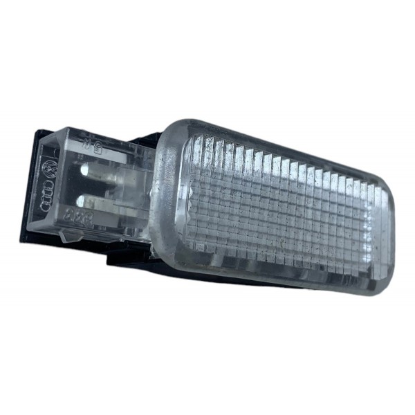 Luz Cortesia Porta Luvas Vw Passat Tsi Turbo 2011