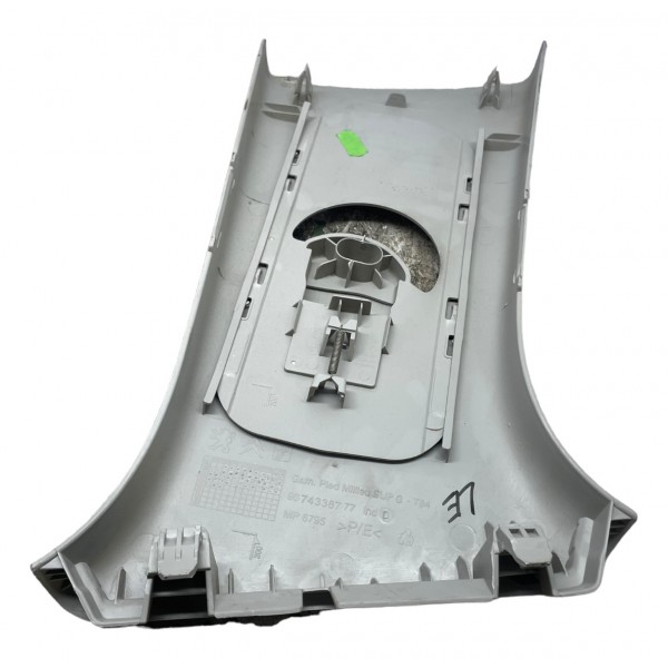 Acabamento Superior Coluna Central Direita 3008 Thp 2013