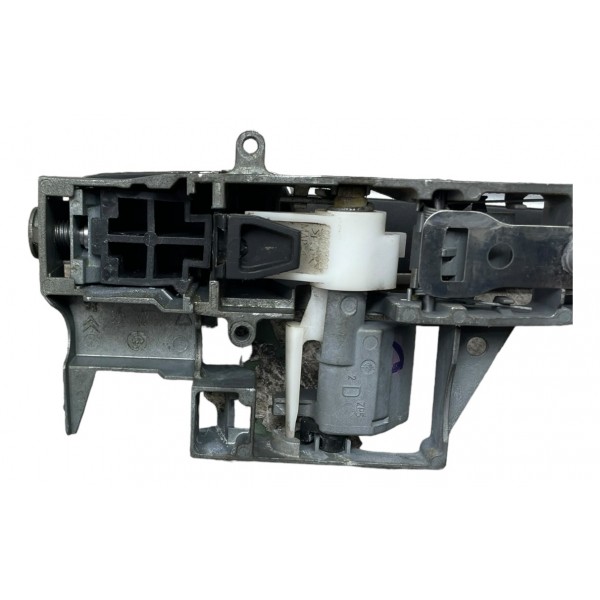 Maçaneta Externa Dianteira Direita Peugeot 3008 1.6 Thp 2013