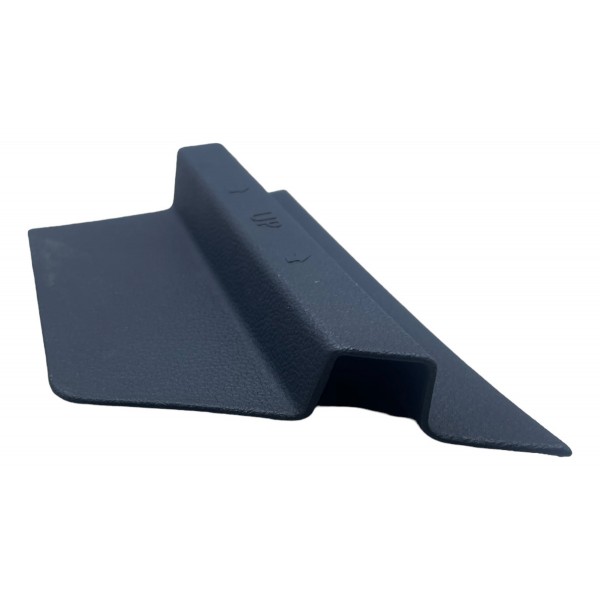 Acabamento Lanterna Traseira Direita Vw Golf Gti 2.0 15 Direito