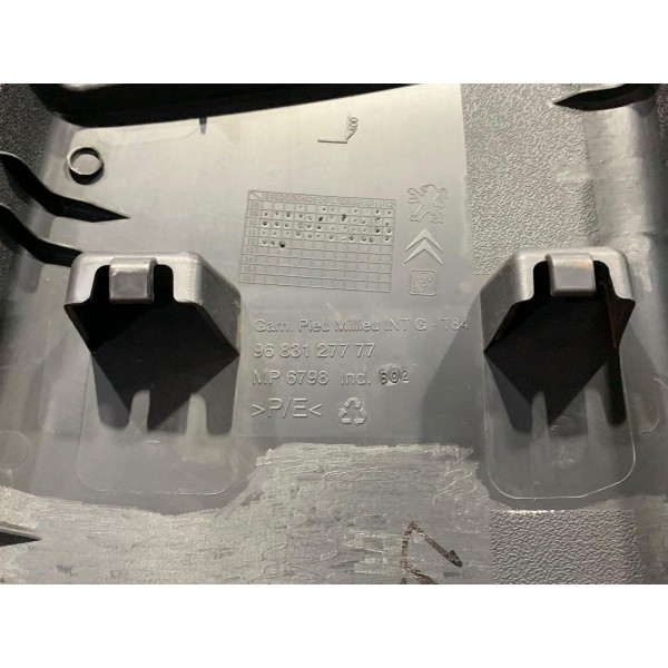 Acabamento Inferior Coluna Central Esquerda 3008 1.6 Thp 13