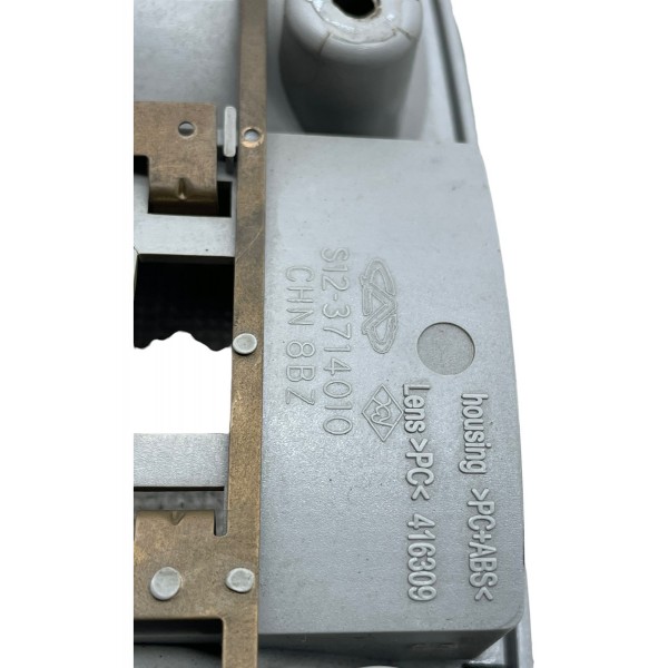 Luz Cortesia Dianteira Teto Chery Face 1.3 2012