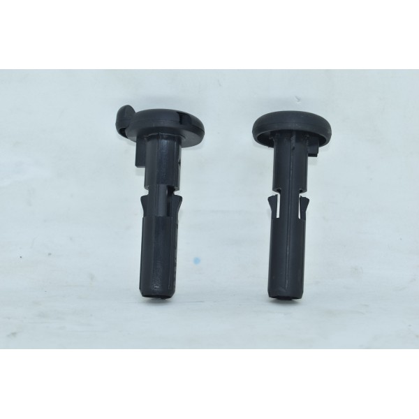 Par Guia Encosto De Cabeça Banco Traseiro Peugeot 308 1.6 14 Preto