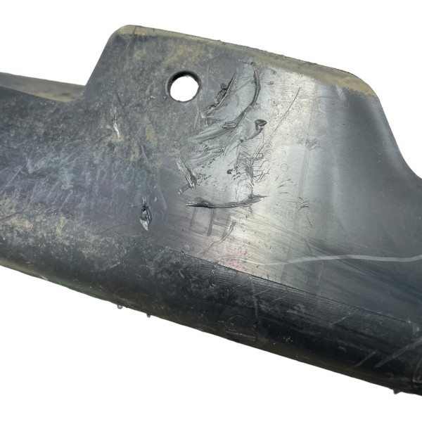 Guia Inferior Parachoque Traseiro Esquerda Azera 3.0 2013