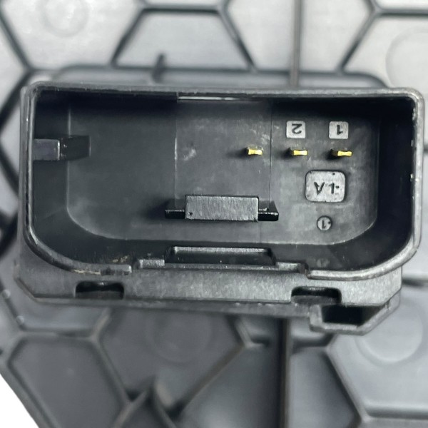 Acabamento Lateral Painel Direito Vw Golf Gti 2.0 Tsi 2015