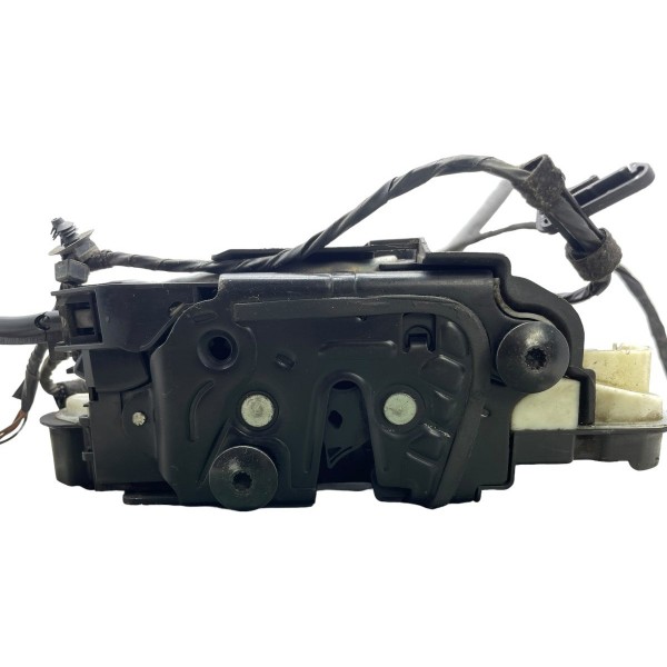 Trava Eletrica Porta Dianteira Esquerda Vw Golf Gti 2.0 2015