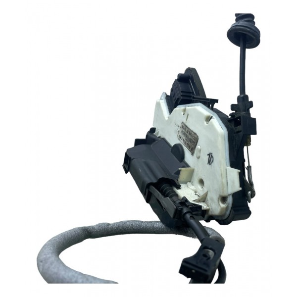 Trava Elétrica Porta Traseira Direita Vw Golf Gti 2.0 2015