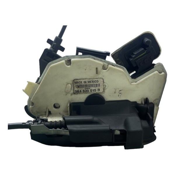 Trava Eletrica Porta Traseira Esquerda Vw Golf Gti 2.0 2015