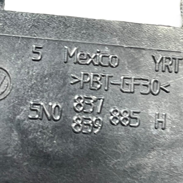 Maçaneta Externa Traseira Esquerda Vw Golf Gti 2.0 2015 Preto