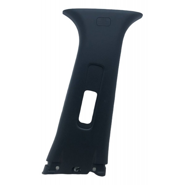 Acabamento Superior Coluna Central Esquerdo Kicks 1.6 21