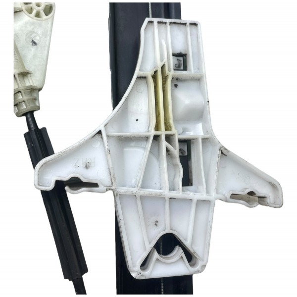 Maquina Vidro Manual Traseira Direita Up 1.0 2018