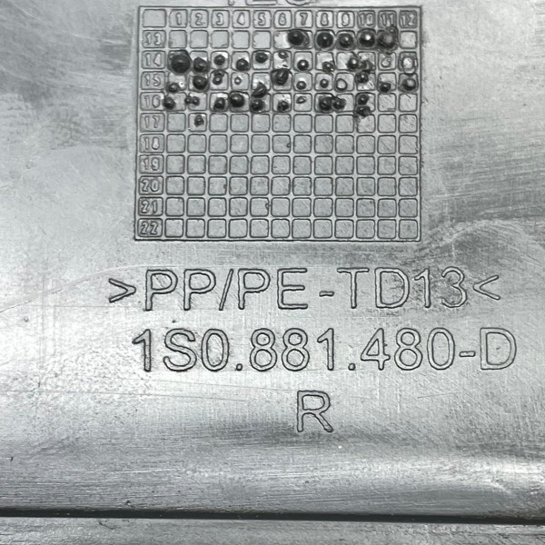 Acabamento Esquerdo Banco Passageiro Vw Up Take 1.0 2018