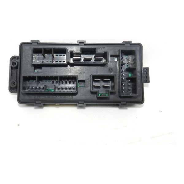 Caixa De Fusível Interna Chery Cielo 1.6 2012