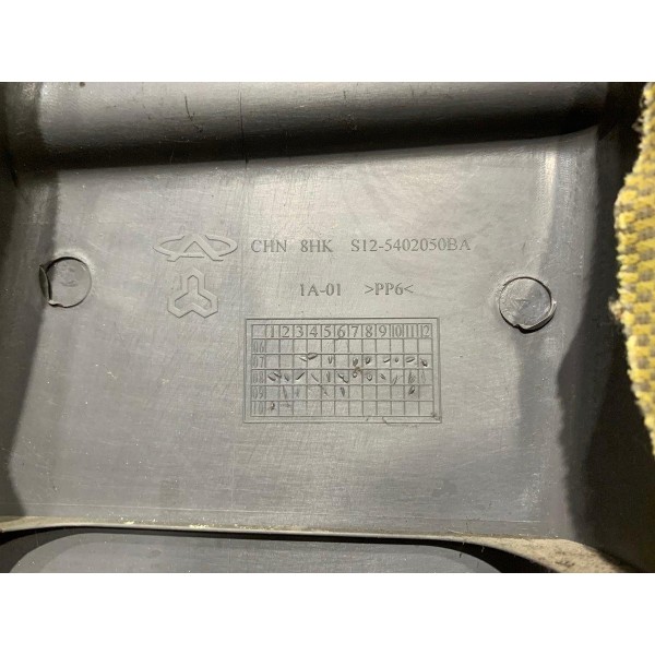 Acabamento Inferior Coluna Central Esquerda Chery Face 1.3