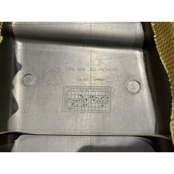 Moldura Inferior Coluna Central Direita Chery Face 1.3