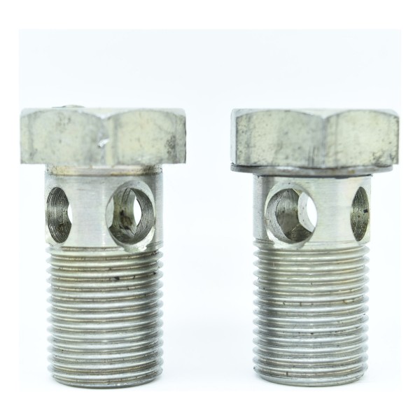 Par Parafuso Radiador Óleo Motor Lancer Evo X 2.0 2012