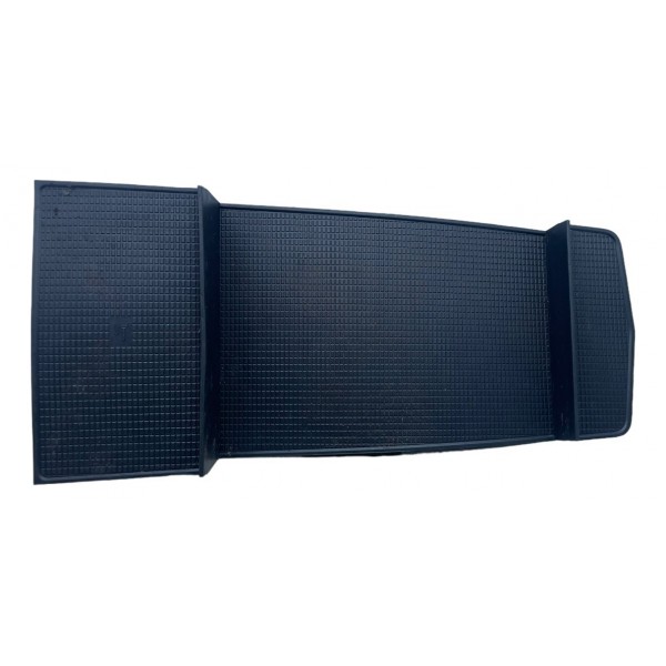 Tapete Borracha Interno Apoio Braço Volvo Xc40 T5h 1.5 2020 Preto