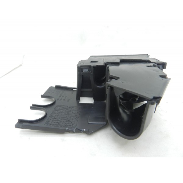 Suporte Chicote Inferior Caixa Fusivel Peugeot 308 1.6 Thp