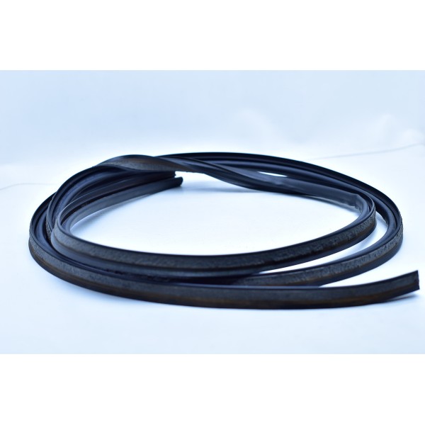 Borracha Lateral Da Carroceria Direita Peugeot 308 Thp 2014