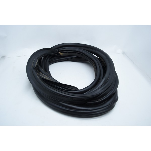 Borracha Vedação Tampa Porta Malas Vw Polo Gts 1.4