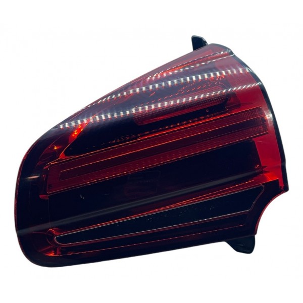 Lanterna Tampa Traseira Esquerda Porsche Cayenne S Hybrid 18