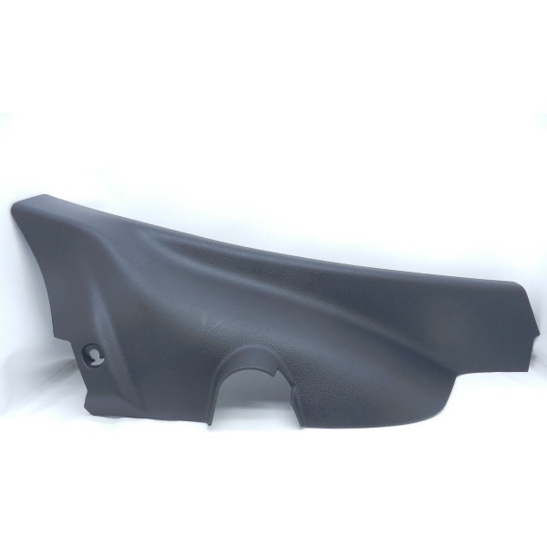 Soleira Traseira Direita Preta Vw Up Tsi 1.0 2018 Desc. Preto