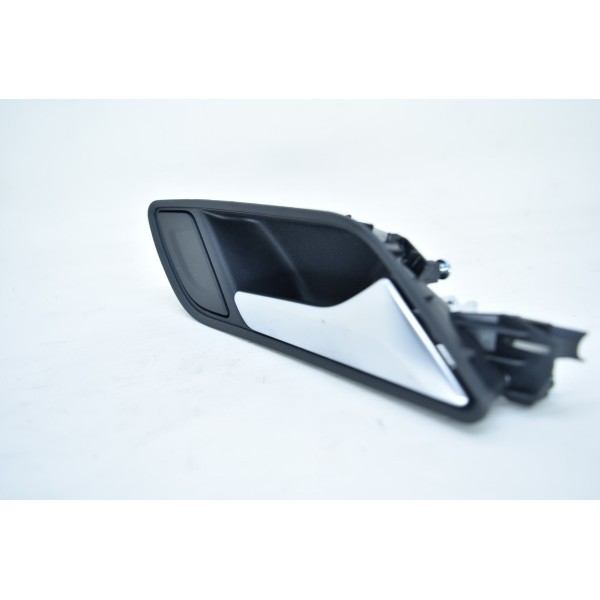 Maçaneta Interna Dianteira Direita Audi A3 1.4 2017 Prateado