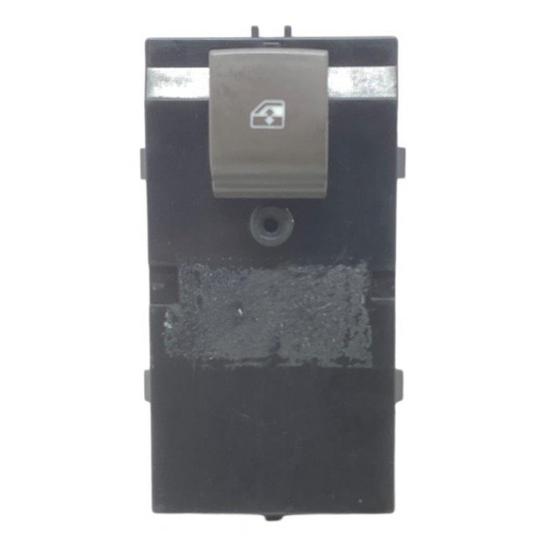 Botão Comando Botão Dianteiro Direito Gm Cruze 1.4 Turbo 17 Preto