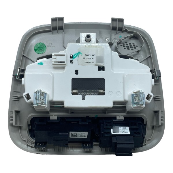 Luz Cortesia Dianteira Teto Gm Onix 1.0 Turbo Ltz Hatch 2022