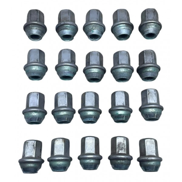 Jogo Parafuso Porca Roda 20 Un Gm Tracker 1.2 2023