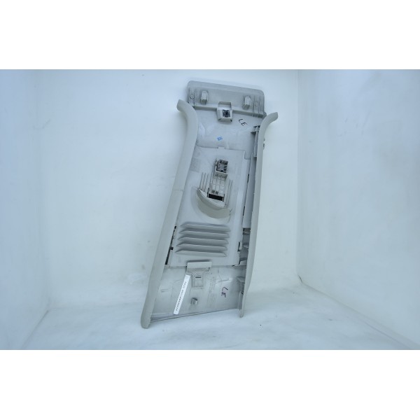 Acabamento Coluna Central Lado Direito Tiguan Tsi 2.0 13/17